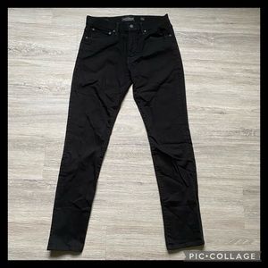 ♣️LUCKY BRAND♣️ 121 SLIM JEANS